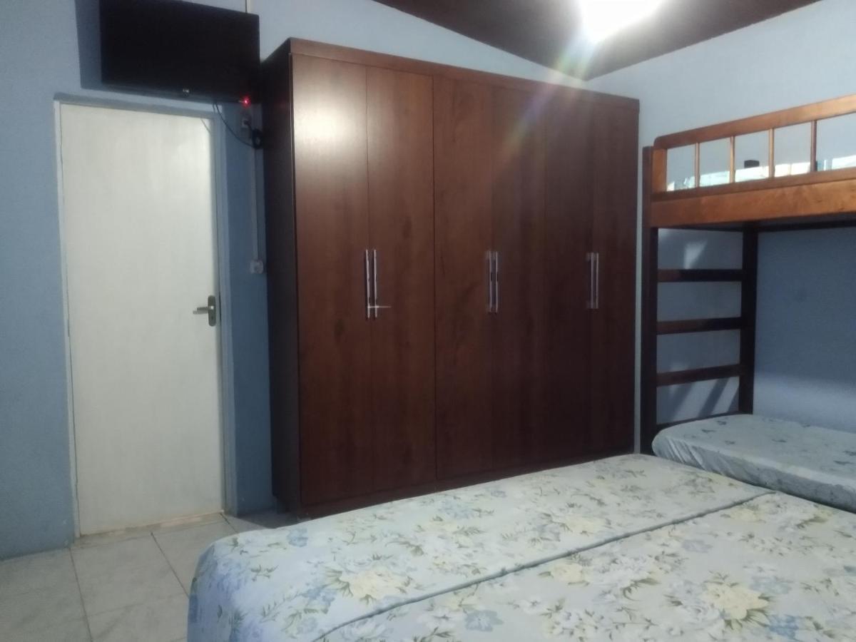 Hostel Itanhaém エクステリア 写真